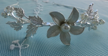 Diadem Flora
