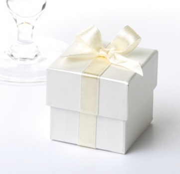 Ribbon Favour Box - Cream with Cream Ribbon