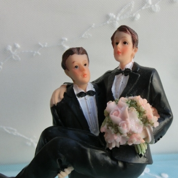 Cake Topper - Men Couple, lifted