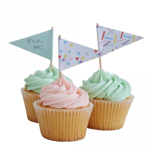 cupcake-sticks-sprinkles-pick-mix-bunt-1