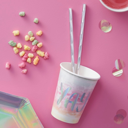 party-becher-yay-irisierend